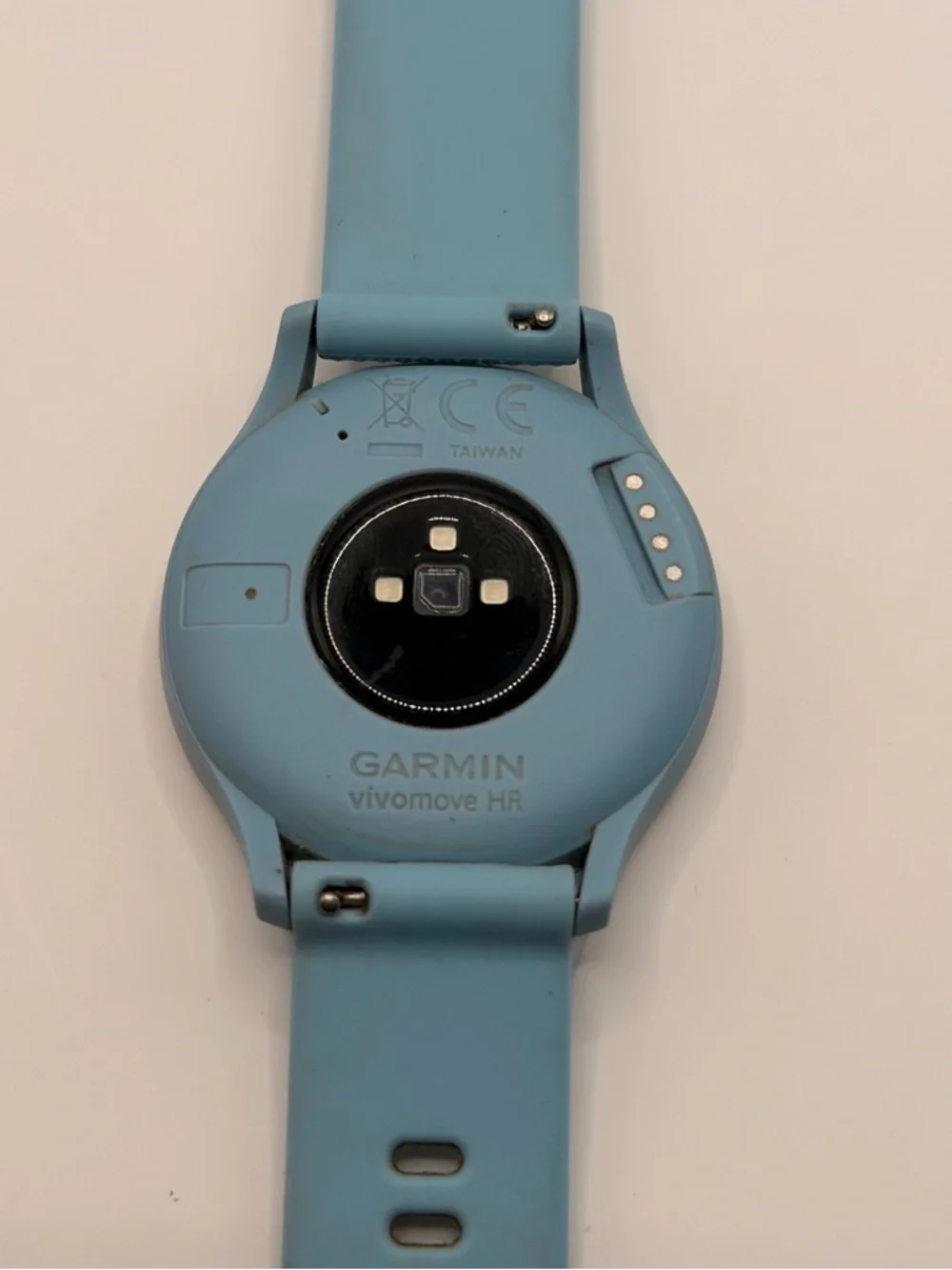 Garmin Vivomove HR (rare color, for parts)‎